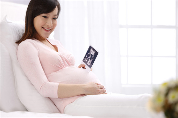 上海55岁试管公立医院和私立医院PK！上海交通大学医学院附属瑞金医院和上海复旦大学附属华山医院等排行榜公布！