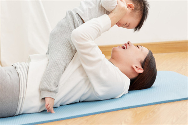 上海第一代试管婴儿医院地址医生名单！上海复旦大学附属华山医院和上海市第十人民医院等预览医生技术点评！