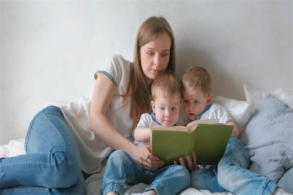 杭州没有输卵管试管医院价格是多少？ 杭州没有输卵管试管医院费用约10到20万元！