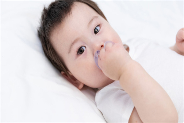 成都高龄试管移植那家医院成功率最高？ 成都高龄试管移植医院成功率约50%到60%！