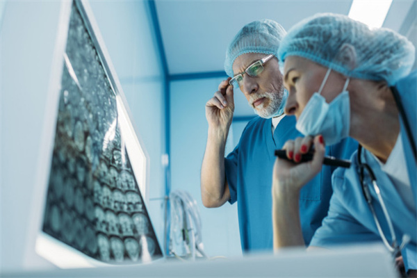 深圳地中海贫血试管医院费用多少钱？ 深圳地中海贫血试管医院排行榜前十价格明细表！